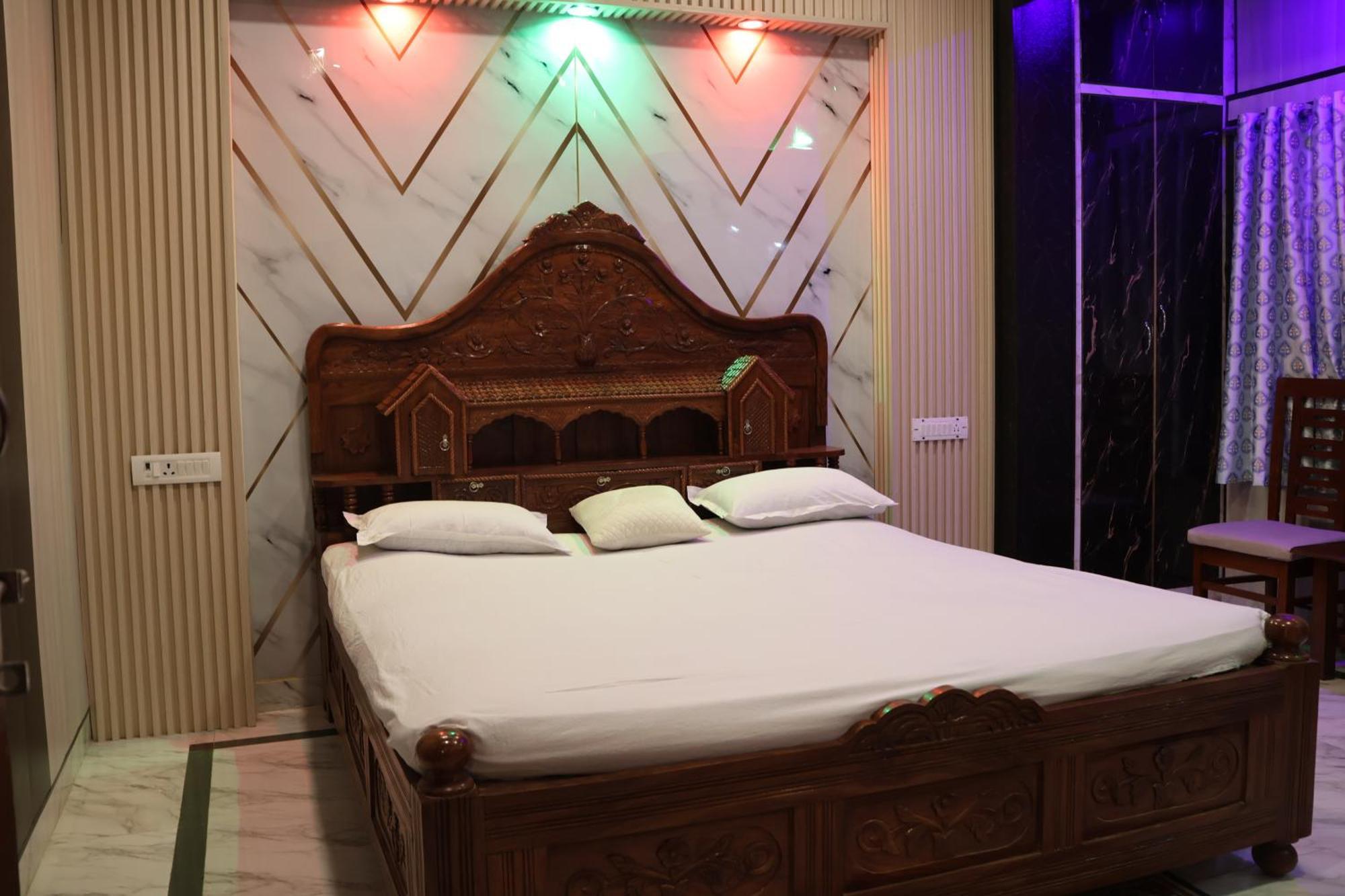 Hotel Maharaja Palace ภาคัลปูร์ ภายนอก รูปภาพ